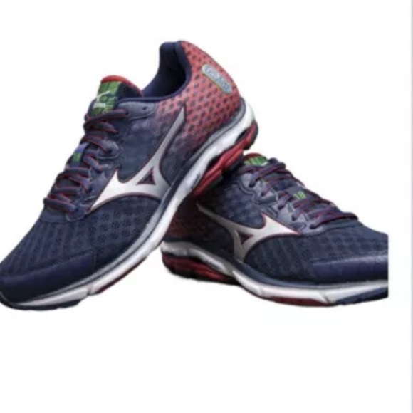 Mizuno Wave Rider 18 Boston Marathon Women's Running (6 B(M) US, Boston Marathon - Picture 2 of 5